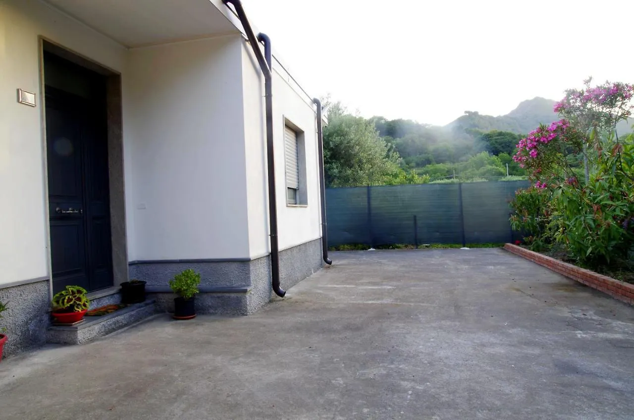 Villa Sole Dell'Alcantara Motta Camastra Apartment